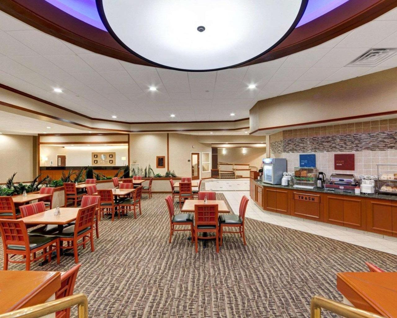 Comfort Inn & Suites Plano East Exterior photo